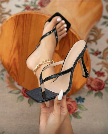 Black Thong Sandals